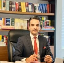 Başkan Özsoy İstanbul İl kongresinin iptal edilmesine tepki gösterdi.