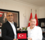 Aslangöz gitti, Karan geldi