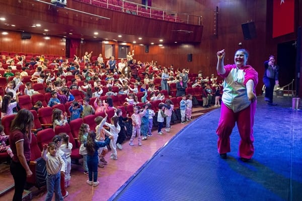 Seyhan Belediyesinden Çocuklara Ara Tatil Sürprizi