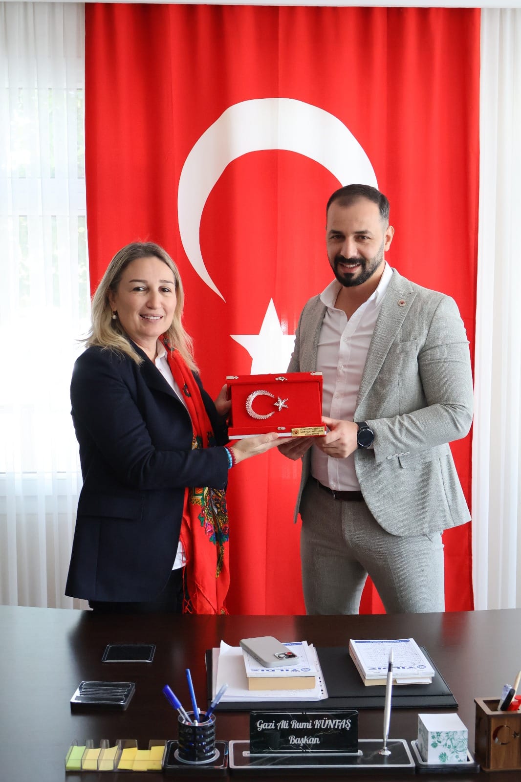 Anahtar Parti Genel Sekreteri Nihal Ağca Kozan’da Rüzgâr Gibi Esti