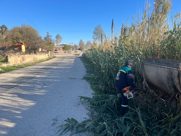 Ceyhan Belediyesi Köy Ekibi Kırsalda Memnuniyet Yaratıyor