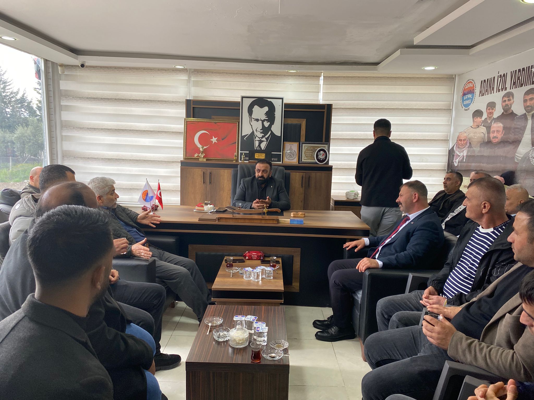 TÜRKİYE İTTİFAKI’NDAN İZOL DERNEĞİ’NE ZİYARET: “ADANA İÇİN ORTAK AKIL”