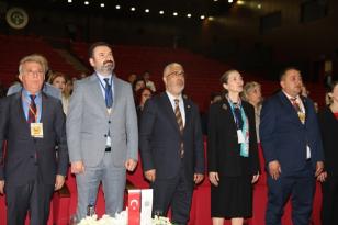 Birinci Özel Yetenekli Çocuk Sanat Kongresi Çukurova Üniversitesi Ev Sahipliğinde Başladı