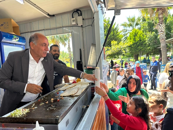 Yumurtalık’ta çocuklar için renkli kutlama