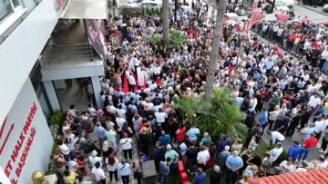 Butlan tarafından görevden alınan CHP Adana İl Başkanı Tanburoğlu: “Bu Bir Son Değil Bir Başlangıç”