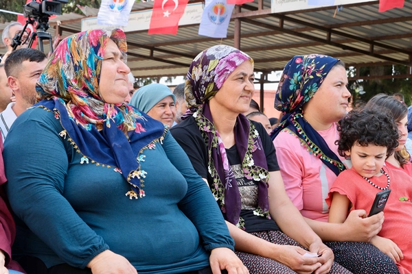 Güngör Geçer: “Ekonomik sorunların atlatılmasının tek yolu üretimi artırmaktan geçiyor.”