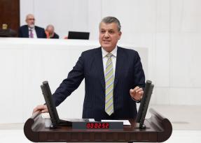“Korkuya, baskıya, karanlığa teslim olmayacağız”
